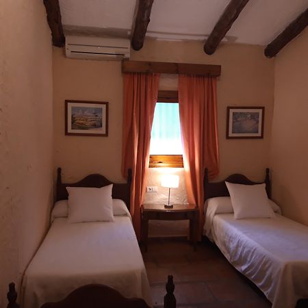 Hotel Restaurante Las Buitreras El Colmenar Екстер'єр фото