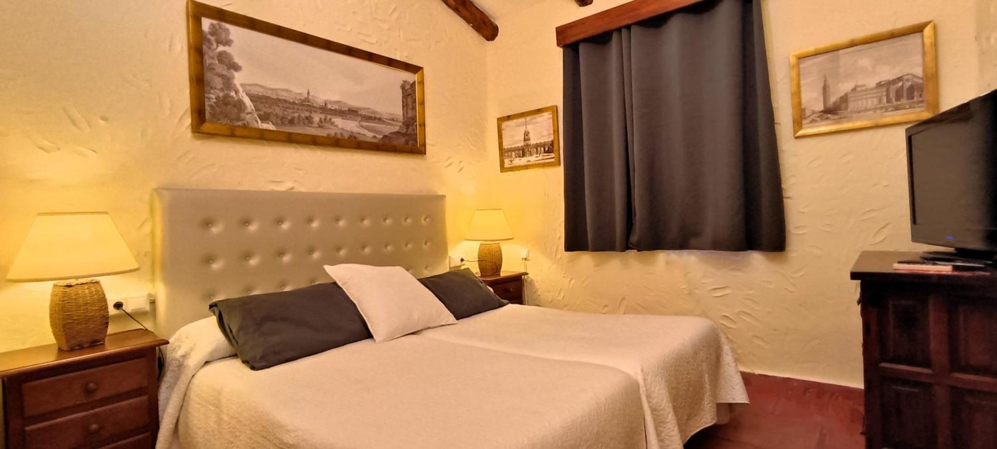 Hotel Restaurante Las Buitreras El Colmenar Екстер'єр фото