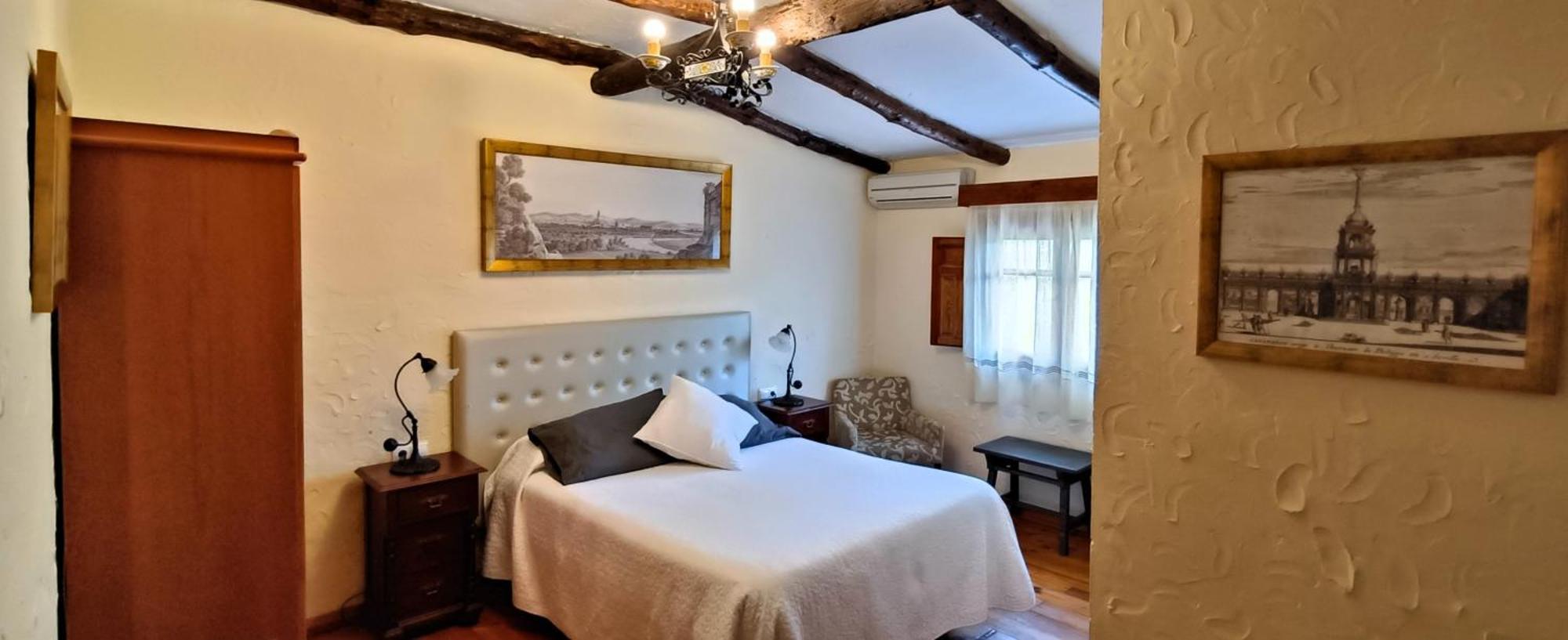 Hotel Restaurante Las Buitreras El Colmenar Екстер'єр фото